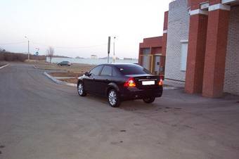 2008 Ford Focus Pictures