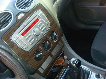 2008 Ford Focus Photos