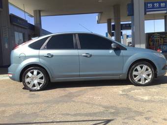 2008 Ford Focus Pictures