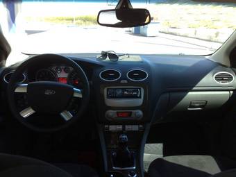 2008 Ford Focus Pictures