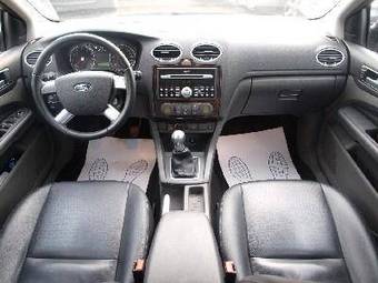2008 Ford Focus Photos