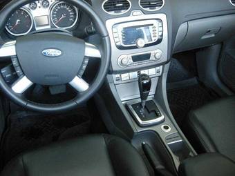 2008 Ford Focus Photos