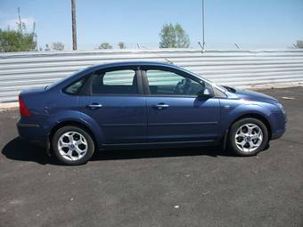 2008 Ford Focus Photos