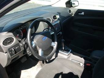 2008 Ford Focus Images