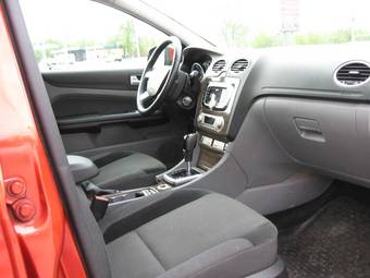 2008 Ford Focus Pictures