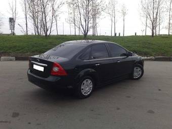 2008 Ford Focus Photos