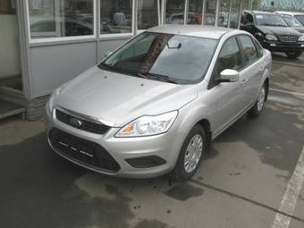 2009 Ford Focus Pictures