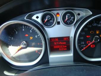 2009 Ford Focus Photos