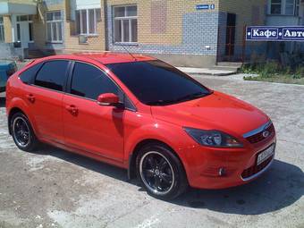 2009 Ford Focus Pictures