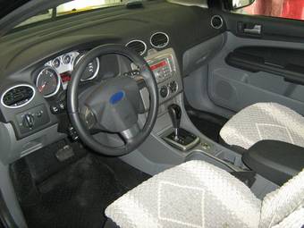 2009 Ford Focus Pictures