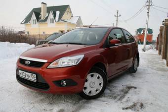2009 Ford Focus Photos