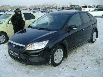 2009 Ford Focus Pictures