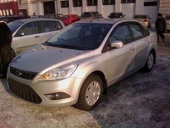 2009 Ford Focus Pictures