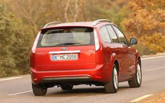 2009 Ford Focus Pictures