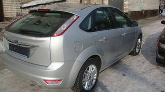 2009 Ford Focus Pics