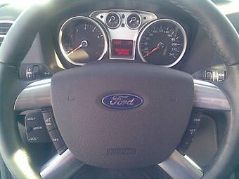 2009 Ford Focus Pictures