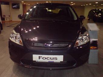 2009 Ford Focus Photos