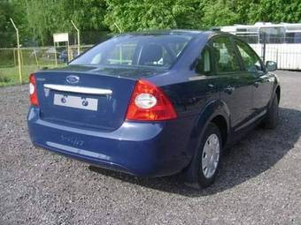 2009 Ford Focus Photos