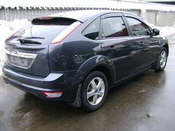 2009 Ford Focus Pics