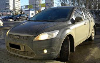 2009 Ford Focus Photos