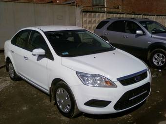 2009 Ford Focus Pictures