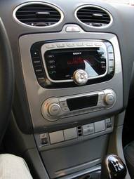 2009 Ford Focus Photos