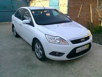 2009 Ford Focus Pictures