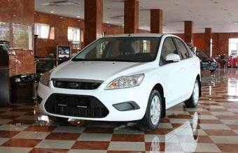 2009 Ford Focus Photos