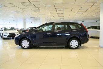 2009 Ford Focus Pictures