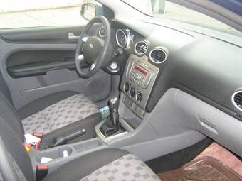 2009 Ford Focus Wallpapers