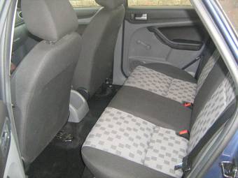 2009 Ford Focus Images