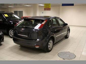 2009 Ford Focus Pics