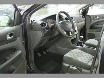 2009 Ford Focus Pictures