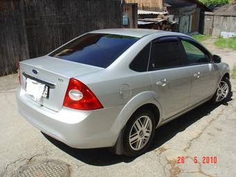 2009 Ford Focus Photos