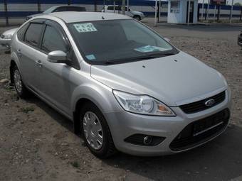 2009 Ford Focus Photos
