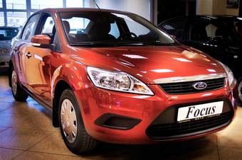 2010 Ford Focus Pictures