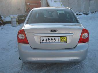 2010 Ford Focus Pics