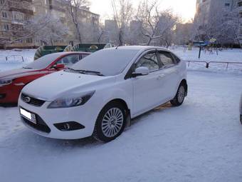 2010 Ford Focus Photos