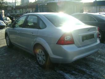 2010 Ford Focus Photos