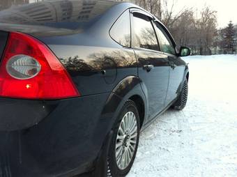 2010 Ford Focus Pics
