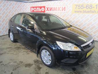 2010 Ford Focus Photos