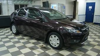 2010 Ford Focus Photos