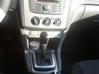 2010 Ford Focus Photos