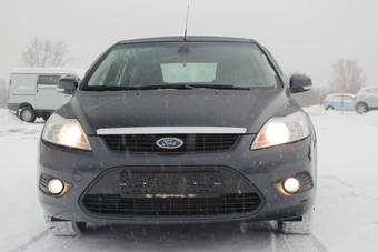 2010 Ford Focus Photos