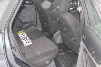 2010 Ford Focus Pictures