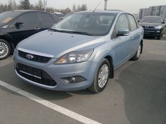 2010 Ford Focus Photos