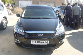 2010 Ford Focus Photos