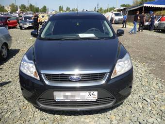 2010 Ford Focus Photos
