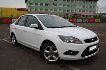 2010 Ford Focus Pictures