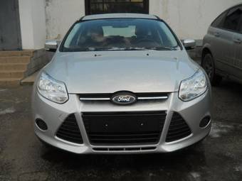 2011 Ford Focus Images